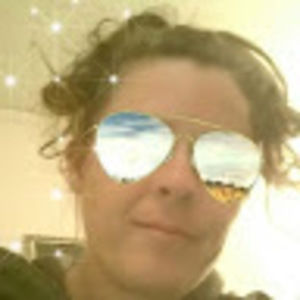 Meet your Posher, Eva